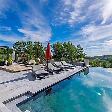Luxueuse 2 Piscines Nord Montpellier 3*